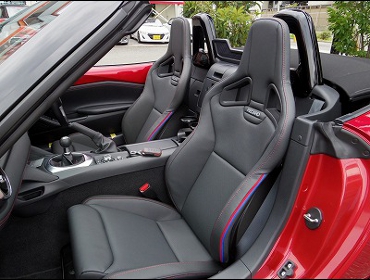 RECARO�i���J���V�[�g�j�@MAZDA�@���[�h�X�^�[�@ND5RC�Ƀ��J���@�X�|�[�c�X�^�[LL100H���U�[SE�@BK���U�[RED�X�e�b�`�iRED/BL���C���j�@���@�N���X�X�|�[�c�X�^�[LL100H���U�[SE�@BK���U�[RED�X�e�b�`�iRED/BL���C���j�@�V�[�g�o�b�N�o�[�J�o�[�@�s�A�m�u���b�N�@����