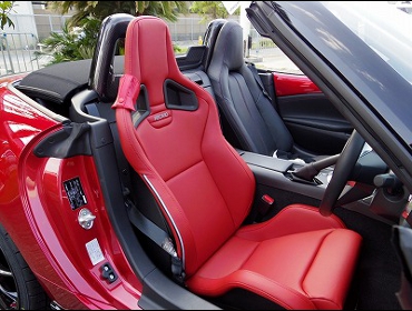 RECARO�i���J���V�[�g�j�@MAZDA�@���[�h�X�^�[�@ND�Ƀ��J���@�X�|�[�c�X�^�[LL100H���U�[SE�@RED���U�[�@����