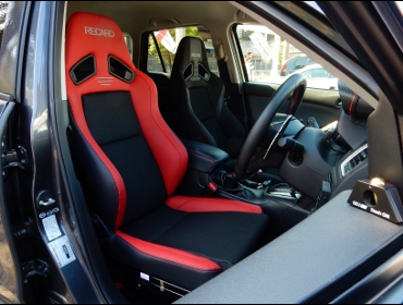 RECARO�i���J���V�[�g�j�@MAZDA�@CX-5�Ƀ��J���@SR-7F�@Lassic RED���U�[�@����