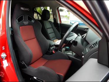RECARO�i���J���V�[�g�j�@MAZDA�@CX-5�@KE2AW�Ƀ��J���@SR-7�@GK100�@BK/RED�@����