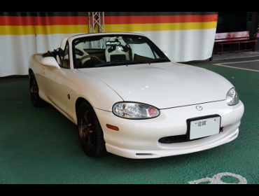 MAZDA�@���[�h�X�^�[�@NB8C�@1999�N�@�Ɂ@RECARO�i���J���j�V�[�g����