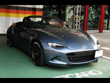 MAZDA�@���[�h�X�^�[�@NC5RC�@�Ɂ@RECARO�i���J���j�V�[�g����