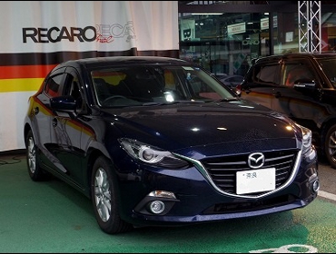 MAZDA�@�A�N�Z���@BM�@�Ɂ@RECARO�i���J���j�V�[�g����