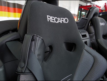 RECARO�i���J���V�[�g�j�@MAZDA�@���[�h�X�^�[�@ND5RC�@�Ɂ@RECARO�i���J���j�@TS-G�@GK�@BK/SIL�@�~2�r�@����