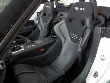 RECARO�i���J���V�[�g�j�@MAZDA�@���[�h�X�^�[�@ND5RC�@�Ɂ@RECARO�i���J���j�@TS-G�@GK�@BK/SIL�@�~2�r�@����