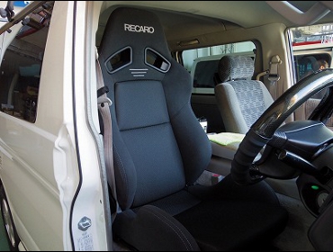RECARO�i���J���V�[�g�j�@MAZDA�@�{���S�t�����f�B�@SGEW�@�Ɂ@RECARO�i���J���j�@SR-7�@GK100�@BK/BK�@�V�[�g�q�[�^�[�t���@����