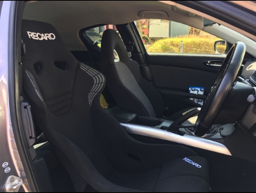 RECARO�i���J���V�[�g�j�@MAZDA�@RX-8�@�Ɂ@RECARO�i���J���j�@RS-GS�@BK�@����