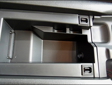 MAZDA�@���[�h�X�^�[�@ND�i2018�N�j�@�Ɂ@RECARO�i���J���j�V�[�g�@RS-G�@�V�[�g�q�[�^�[�t���@�X�s�[�J�[�J�o�[�J�[�{���@����