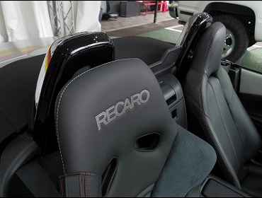 MAZDA�@���[�h�X�^�[�@ND�i2015�N�j�@�Ɂ@RECARO�i���J���j�@RS-G�@CL�@�V�[�g�q�[�^�[�t���@���@�X�s�[�J�[�J�o�[�@�s�A�mBK�@����