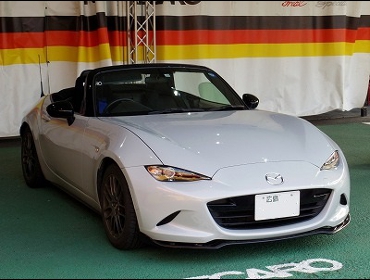 MAZDA�@���[�h�X�^�[�@ND5RC�@�Ɂ@RECARO�i���J���j�@RS-GE�@����