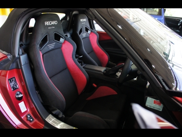 MAZDA�@���[�h�X�^�[�@ND5RC�i2016�N�j�@�Ɂ@RECARO�i���J���j�@SR-7�@����@�A�h�o���X�G�f�B�V����2019�@RED�@�~���E�@����