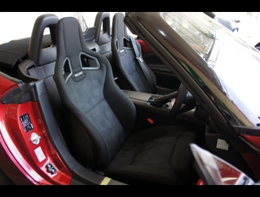 MAZDA�@���[�h�X�^�[�@ND5RC�i2018�N�j�@�Ɂ@RECARO�i���J���j�@�N���X�X�|�[�c�X�^�[�@AN100H�@�~���E�@����