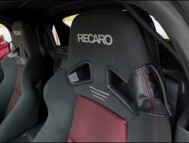 MAZDA�@���[�h�X�^�[�@NCEC�i2009�N�j�@�Ɂ@RECARO�i���J���j�@SR-7�@GK100�@BK/RED�@�~���E�@��