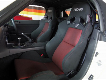 MAZDA�@���[�h�X�^�[�@NCEC�i2009�N�j�@�Ɂ@RECARO�i���J���j�@SR-7�@GK100�@BK/RED�@�~���E�@��