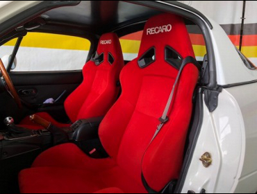 MAZDA�@���[�m�X���[�h�X�^�[�@NA8C�@�Ɂ@RECARO�i���J���j�@SR-7�@KK100�@RED�@�~���E�@����