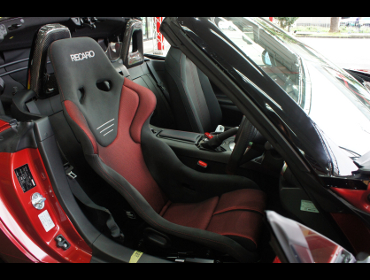 MAZDA�@���[�h�X�^�[�@ND5RC�i2015�N�j�@�Ɂ@RECARO�i���J���j�@RS-G�@GK�@BK/RED�@�V�[�g�q�[�^�[�t���@���@�J�[�{���o�b�N�J�o�[/BOSE�X�s�[�J�[�@����