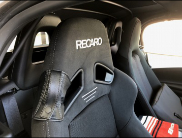 MAZDA�@���[�h�X�^�[�@ND5RC�i2019�N�j�@�Ɂ@RECARO�i���J���j�@SR-7�@GK100�@BK/BK�@����
