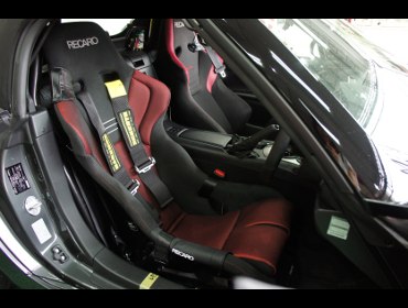 MAZDA�@���[�h�X�^�[�@NR-A�@ND�i2018�N�j�@�Ɂ@RECARO�i���J���j�@RS+-G�@GK�@BK/RED�@����
