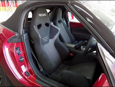 MAZDA�@���[�h�X�^�[�@ND5RC�i2018�N�j�@�Ɂ@RECARO�i���J���j�@SR-6�@GK100S�@BK/SIL�@����