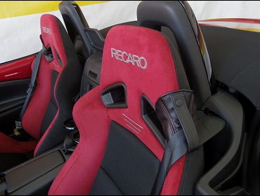 MAZDA�@���[�h�X�^�[�@ND�i2015�N�j�@�Ɂ@RECARO�i���J���j�@SR-7�@GU100H�@RED�@�V�[�g�q�[�^�[�t���@�~���E�@����
