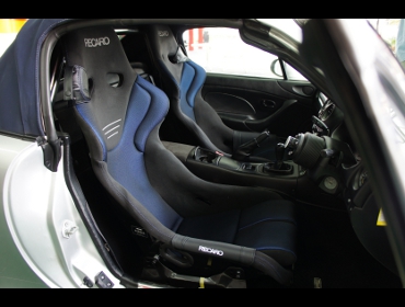 MAZDA�@���[�h�X�^�[�@NB8C�@�Ɂ@RECARO�i���J���j�@TS-G�@GK�@BK/�u���[�@���@RS-G�@GK�@BK/�u���[�@����