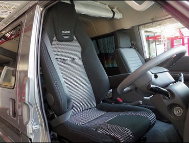 MAZDA�@�{���S�o���i2017�N�j�@�Ɂ@RECARO�i���J���j�@LX-F�@IN110�@BK�@A/R�@�A�[�����X�g�t���@����