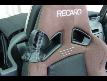 MAZDA�@���[�h�X�^�[�@ND5�i2015�N�j�@�Ɂ@RECARO�i���J���j�@SR-7F�@GU100H�@�u���E���@�V�[�g�q�[�^�[�t���@/�@�X�s�[�J�[�@�V�[�g��BOX���H�@����