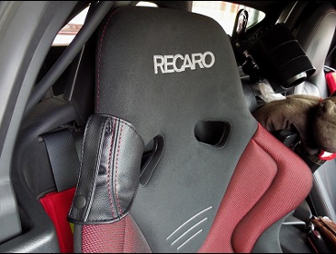 MAZDA�@���[�h�X�^�[�@ND5RC�i2015�N�j�@�Ɂ@RECARO�i���J���j�@TS-G�@GK�@BK/RED�@�V�[�g�q�[�^�[�t���@/�@BOSE�X�s�[�J�[�@�V�[�g�o�b�NBOX���������H�@����