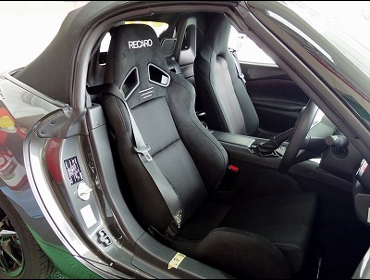 MAZDA�@���[�h�X�^�[�@ND5RC�i2018�N�j�@�Ɂ@RECARO�i���J���j�@SR-7�@GU100H�@BK�@�V�[�g�q�[�^�[�t���@����