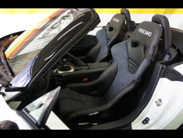 MAZDA�@���[�h�X�^�[�@ND�i2020�N�j�@�Ɂ@RECARO�i���J���j�@RS-G�@CL�@�~���E�@����