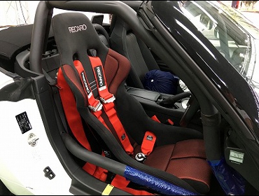 MAZDA�@���[�h�X�^�[�@ND5RC�@�Ɂ@RECARO�i���J���j�@RS-G�@GK�@BK/RED�@����