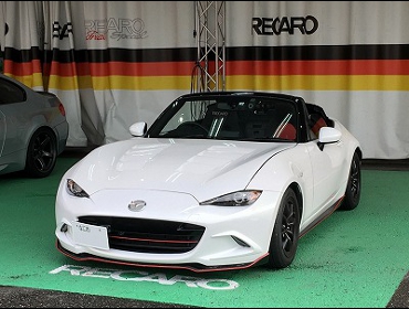 MAZDA�@���[�h�X�^�[�@ND5RC�i2016�N�j�@�Ɂ@RECARO�i���J���j�@TS-G�@GK�@BK/�u���[�@����