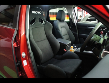 MAZDA�@CX-5�@KF-2P�i2020�N�j�@�Ɂ@RECARO�i���J���j�@SR-7�@KK100�@BK�@�V�[�g�q�[�^�[�t���@����