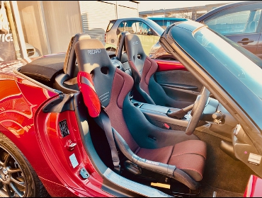 MAZDA�@���[�h�X�^�[�@ND5RC�@�Ɂ@RECARO�i���J���j�@RS-G�@GK�@BK/RED�@�V�[�g�q�[�^�[�t���@����