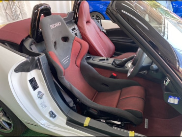 MAZDA�@���[�h�X�^�[�@ND5RC�i2020�N�j�@�Ɂ@RECARO�i���J���j�@TS-G�@GK�@BK/RED�@����
