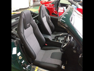 MAZDA�@���[�h�X�^�[�@NA8C�i1998�N�j�@�Ɂ@RECARO�i���J���j�@LX-F�@WL110H�@BK�@�~���E�@����