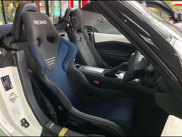 MAZDA�@���[�h�X�^�[990S�i2022�N�j�@�Ɂ@RECARO�i���J���j�@RS-G�@GK�@BK/�u���[�@����