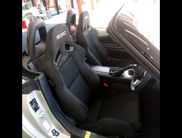 MAZDA�@���[�h�X�^�[990S�@ND5RC�i2022�N�j�@�Ɂ@RECARO�i���J���j�@SR-7�@GU100H�@BK�@���@SR-7F�@GU100H�@BK�@����