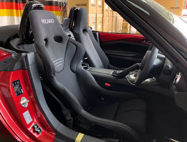 MAZDA�@���[�h�X�^�[�@ND5RC�@�Ɂ@RECARO�i���J���j�@RS-G�@GK�@BK/BK�@�V�[�g�q�[�^�[�t���@���@�V�[�g�o�b�N�o�[�J�o�[�i�s�A�m�u���b�N/BOSE�X�s�[�J�[�j�@����
