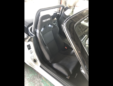 MAZDA�@���[�h�X�^�[�@ND5RC�i2018�N�j�@�Ɂ@RECARO�i���J���j�@SR-7�@KK100�@BK�@�V�[�g�q�[�^�[�t���@����