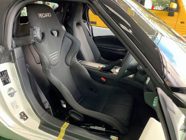 MAZDA�@���[�h�X�^�[�@ND5RC�i2022�N�j�@�Ɂ@RECARO�i���J���j�@RS-G�@GK�@BK/BK�@����