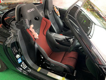 MAZDA�@���[�h�X�^�[�@NCEC�i2012�N�j�@�Ɂ@RECARO�i���J���j�@RS-G�@GK�@BK/RED�@�V�[�g�q�[�^�[�t���@����