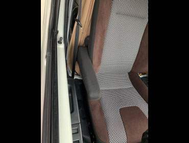 MAZDA�@�{���S�g���b�N�@S412U�i2023�N�j�@�Ɂ@RECARO�i���J���j�@LX-F�@WU110�@�u���E���@�~���E�@����