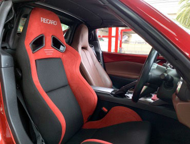 MAZDA�@���[�h�X�^�[�@NDERC�@�Ɂ@RECARO�i���J���j�@SR-7�@GU100H�@RED�@�V�[�g�q�[�^�[�t���@����
