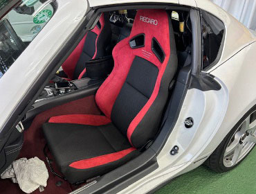 MAZDA�@���[�h�X�^�[�@NDERC�i2021�N�j�@�Ɂ@RECARO�i���J���j�@SR-7F�@GU100H�@RED�@�~���E�@����