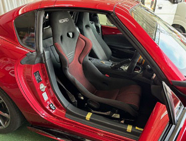 MAZDA�@���[�h�X�^�[RF�@NDERC�i2017�N�j�@�Ɂ@RECARO�i���J���j�@TS-G�@GK�@BK/RED�@����