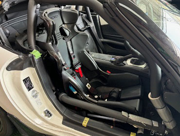 MAZDA�@���[�h�X�^�[�@ND5RC�i2015�N�j�@�Ɂ@RECARO�i���J���j�@PRO�@RACER�@RMS�@2600A�i�J�[�{���j�@����