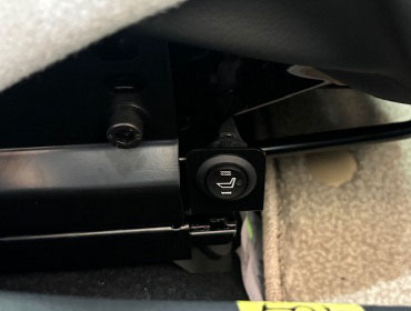 MAZDA�@���[�h�X�^�[�@ND5RE�i2024�N�j�@�Ɂ@RECARO�i���J���j�@TS-G�@GK�@BK/RED�@�V�[�g�q�[�^�[�t���@����