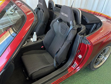 MAZDA�@���[�h�X�^�[�@NCEC�i2006�N�j�@�Ɂ@RECARO�i���J���j�@SR-S�@BK100�@BK/SIL�@���@SR-C�@BK100�@BK/SIL�@����
