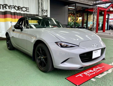 MAZDA�@���[�h�X�^�[�@ND5RE�i2024�N�j�@�Ɂ@RECARO�i���J���j�@RCS�@�z���C�g�V�F��/�u���b�N���b�V���@�~���E�@����